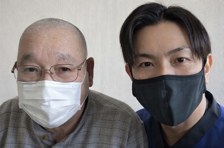 D04D2C79-3172-4EE3-A35D-EBB300FF2AD7